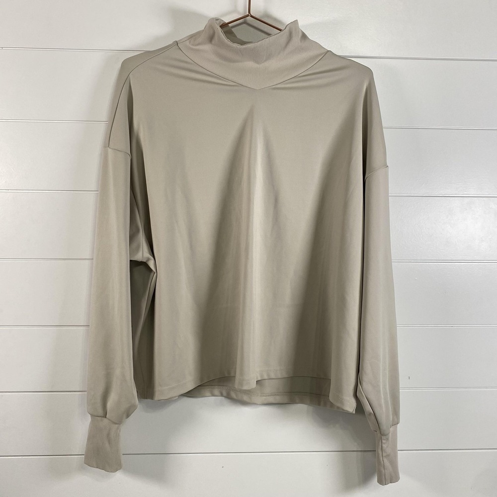Columbia Shirt Womens 2XL Beige‎ Omni-Wick Mock Neck Long Sleeve Performance